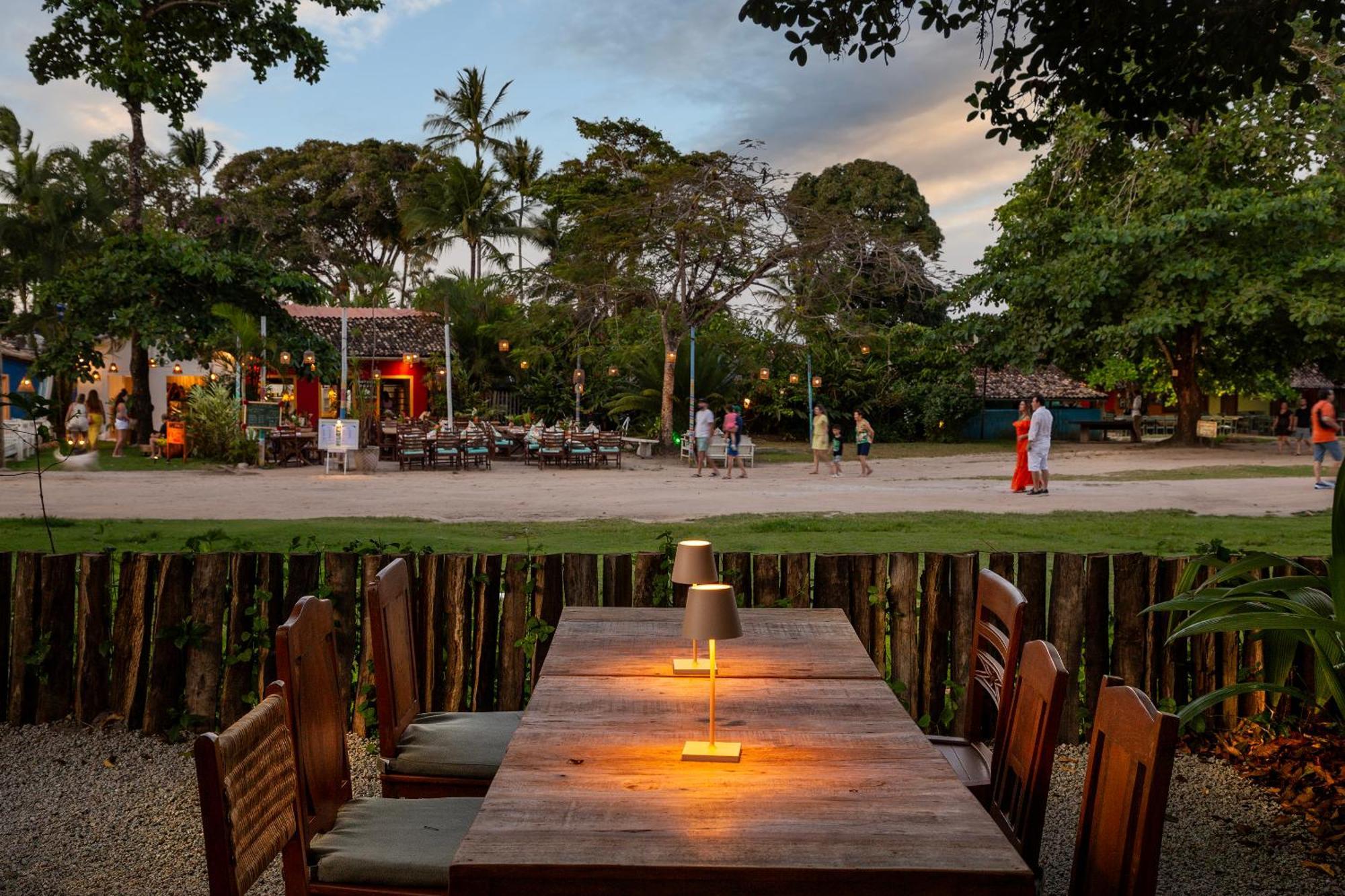 Na Praca Hotel Trancoso Exterior photo